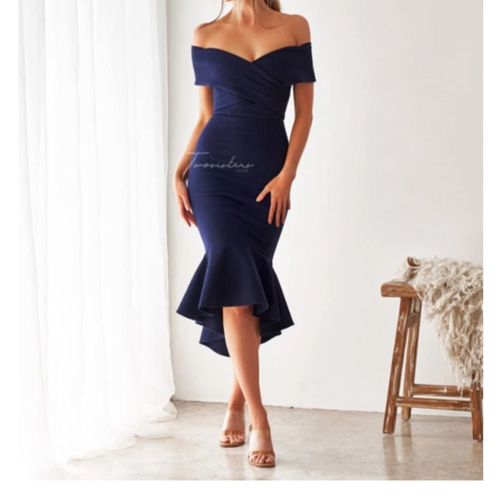 Two sisters label navy dress